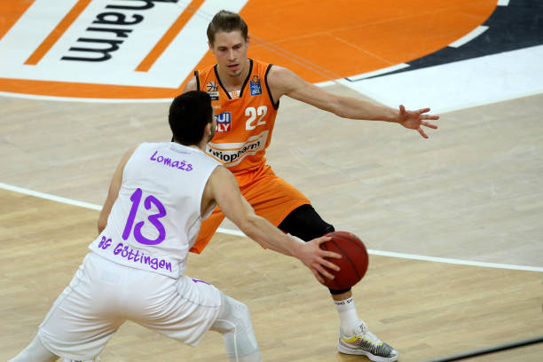 现了冠军级 现了冠军级