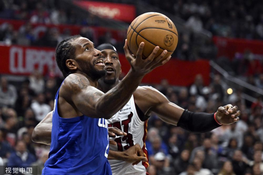 脱颖而出 脱颖而出