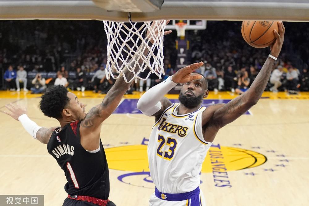 技胜负更容 技胜负更容